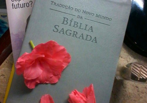12 Alterações da Tradução Novo Mundo Que Rebaixam Cristo
